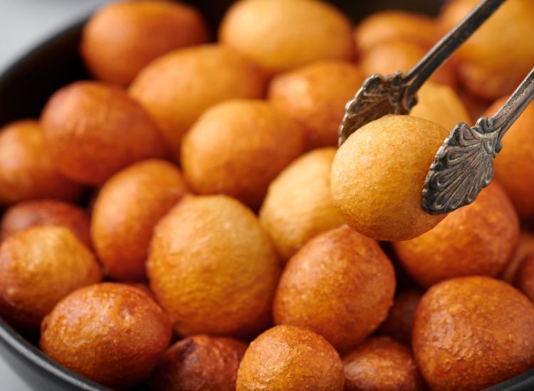 Loukoumades